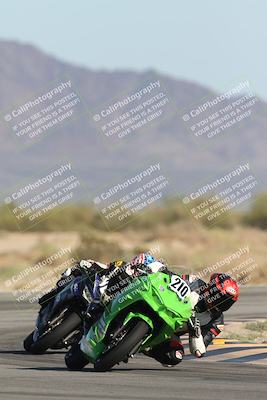 media/Oct-04-2025-CVMA (Sat) [[408bcdd6e4]]/Race 14-500-400-350 Supersport/